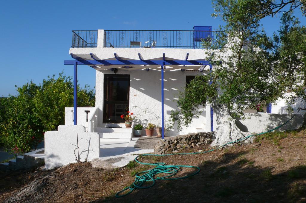 Apartmán Stefanos Garden Arménoi Pokoj fotografie